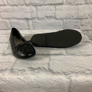 Genuine leather Thom McAn Kids Cute Heart Flats